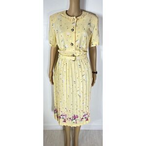 Vintage light yellow floral midi dress Size Large